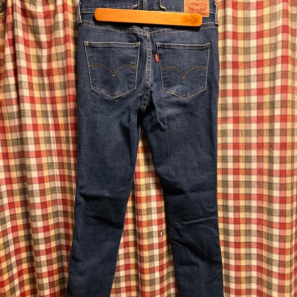 LEVI’S - Picture 2 of 2